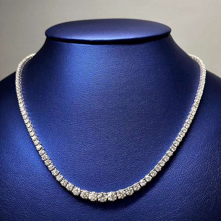 18 KW 4ctw Diamond Necklace